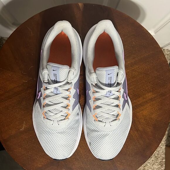🔥🔥 NIKE DOWNSHIFTER 11 Women’s Running Shoes - PERFECT No flaws - Women Sz 10 - Picture 6 of 11